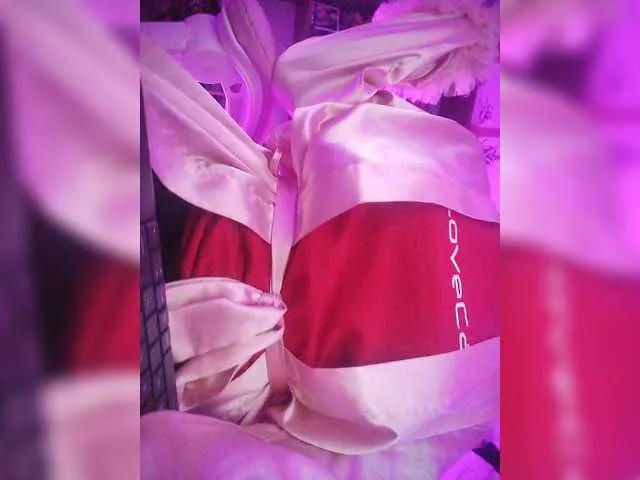 britt-grey — That you play with my body. mi Lovense That you make me come to squirt
And make me bite the pillow with pleasure.
My anal toys are the best.