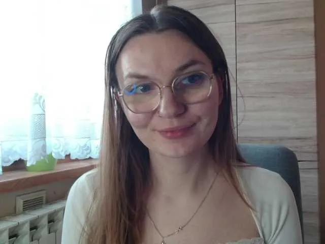 Ellyxcute on BongaCams 