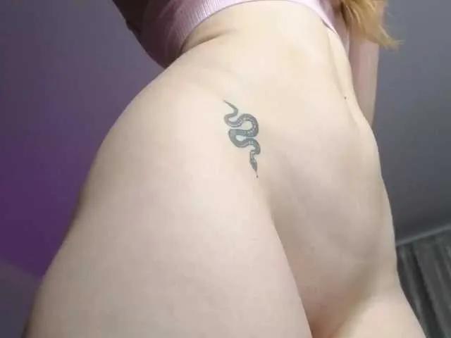 Eva--queen on BongaCams