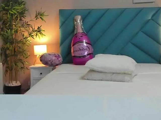 HaileyVice — dirty talking and my toy vibing my pussy until I squirt