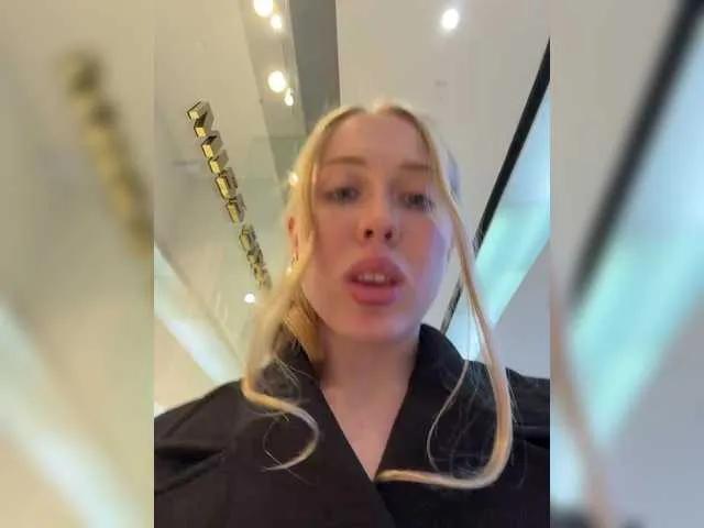 Likachkaa on BongaCams