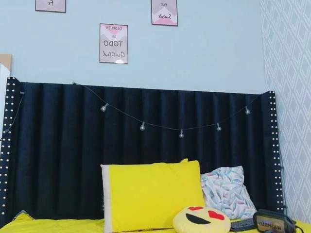 LustyEbonymilf — I love a man who treats me like a queen in public but treats me like his bitch in bed in private