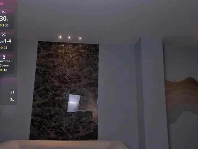 MaiaCollins1 on BongaCams 