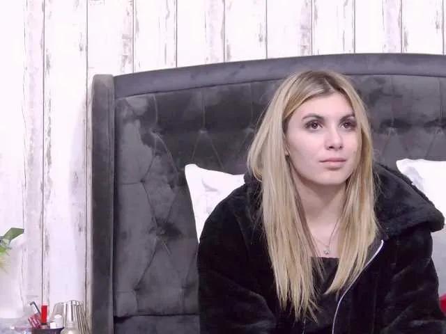 SweetAnisia on BongaCams 