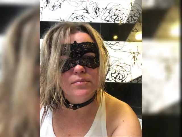 SweetMammy-1 on BongaCams 