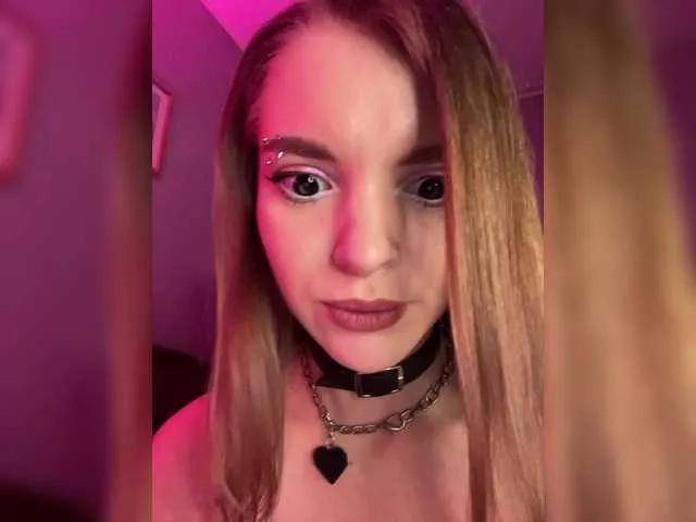 ThatTripPink3 on BongaCams 