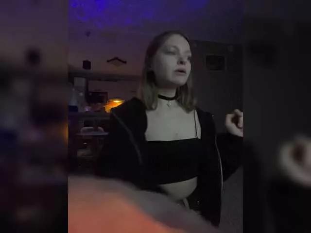 ThatTripPink3 on BongaCams 