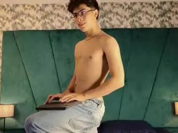 aaron_eze on Chaturbate 