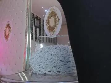 aidasina — #squirt  Make my legs shakeee/ #lovense  #pregnant  #leggings #pantyhose