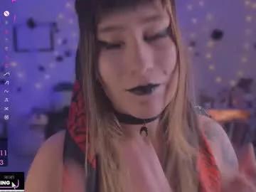 beethmanning_ on Chaturbate 