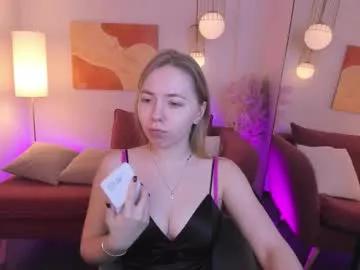 callmenora on Chaturbate 