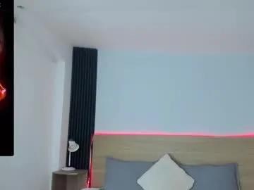 chiqui_milk1 — Put your fingers in the pussy [150 tokens left] #squirt #milk #pregnant #dirtytalk #latina