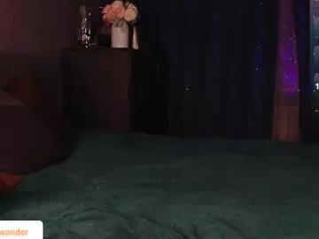 elliswonder on Chaturbate 