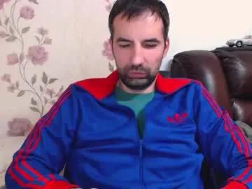 gianni_lion — Gianni_lion's room #tall #muscle  #darkhair #bigfeet #dominant #beard