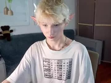 kessy_white on Chaturbate