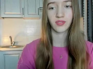 leslie_my_lovee — #blonde #nonude #teen #sissy #mistress #cfnm