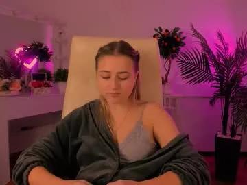 lulu___moon on Chaturbate 