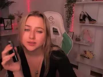 lulu___moon on Chaturbate 