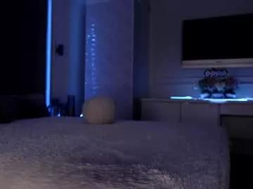 miladenver on Chaturbate