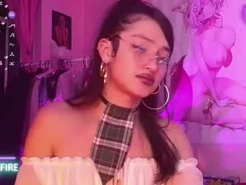 moonfiredance on Chaturbate 