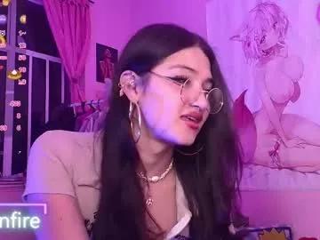 moonfiredance on Chaturbate 