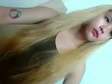 queena10 on Chaturbate 