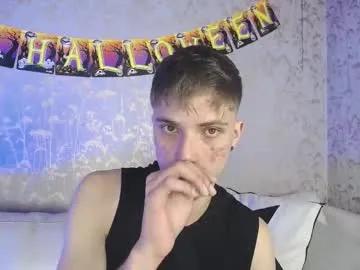 robbinblaze on Chaturbate 