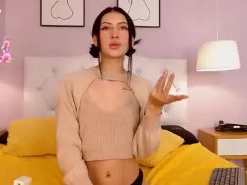 sara17_ on Chaturbate 