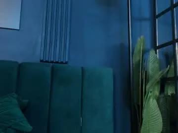 scarlet_edwars — Ass in doggy #bigboobs #ass, #fitness, #longhair, #mature [0 tokens remaining]