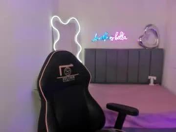 thiana_tay — GOAL: finger pussy [6 tokens remaining] Welcome to my room! help me with my first tips 5/55/555/5555 #bigboobs #ebony #18 #bigass  #bbw