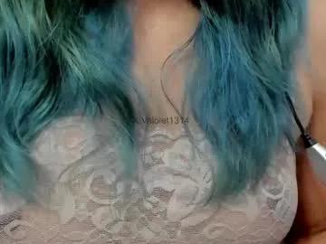 vaioletuwu — dildo 5 minutos naked [175 tokens remaining] #lovense #smalltits #young #teen #latina