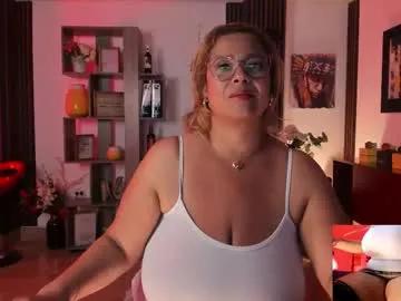 vanessa_sterling — GOAL: Oil in boobs + slapping + Suck Nipples [24 tokens remaining] You make me very wetMy favorite vibrations are 111222333444555 #Mommy #Bigboobs #Milf #Mature #Curvy