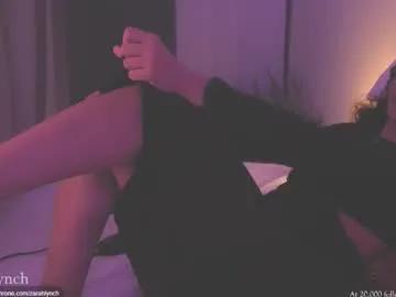 zarahlynch — A fallen nude angel drains youu! - Goal: Swallow my spit from my armpits , Miss Every 25tk something happens Every 25tk something happens [250 tokens left] #mistress #latex #findom #german #muscle