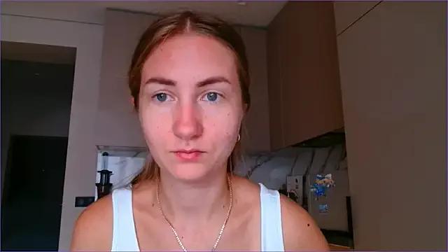 BluueSilk on StripChat 