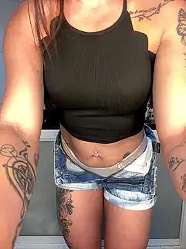 Bubuzinha10 on StripChat 