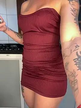 Bubuzinha10 on StripChat 