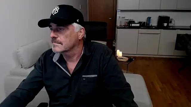 Budapest1958 — Hose ausziehen