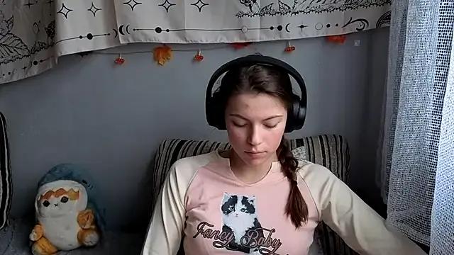 CutieAnny — Spin around, show my outfit