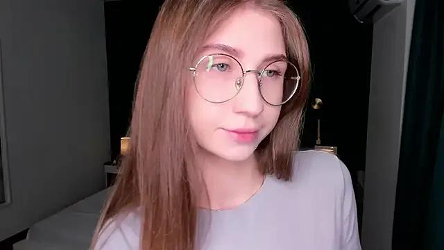 EditaBand — Freechat on StripChat