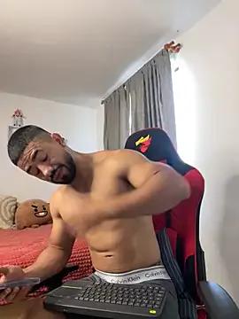 Ezzio_Scolaro — Cum