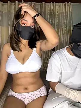 Hotty_indian_couple — Pussy fingering 5 min