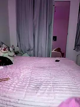 Julamayana — Stay topless 10 min