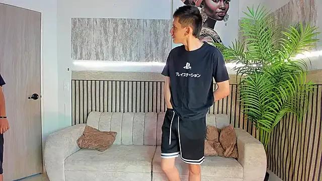 Justingsex1 — BLOWJOB FROM NICK TO DOMINIC