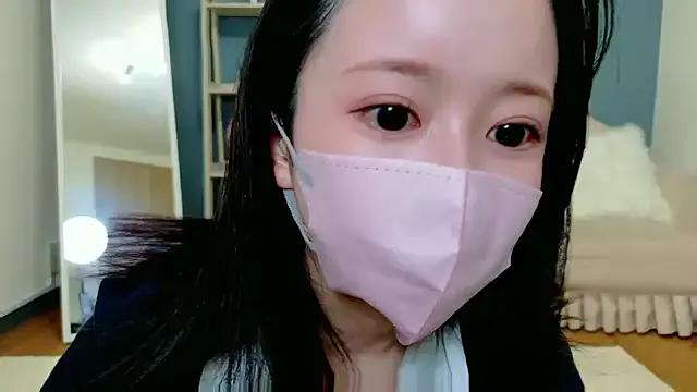 Kurumi_chan_ on StripChat 