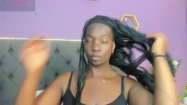 lanna_bx on StripChat 