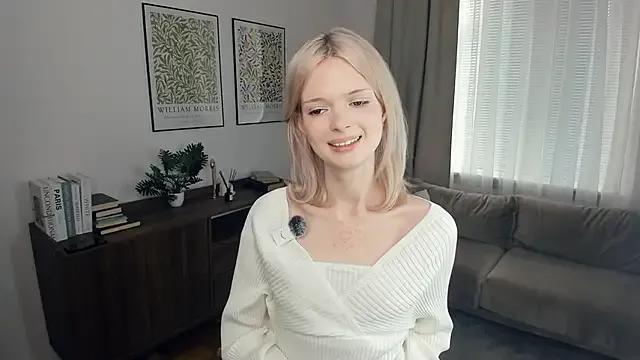 LaureMestler on StripChat