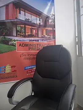 LIZ-06_ — Group on StripChat