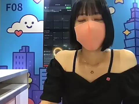 maika08 on StripChat