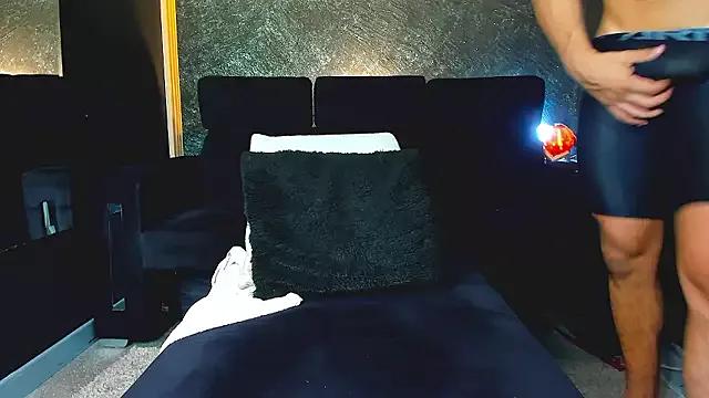 MassimoWalton2 on StripChat 