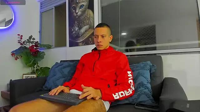 MattMeness on StripChat 